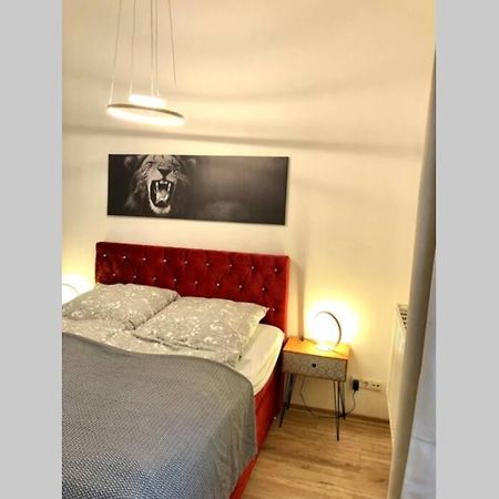 Apartment Zum Goldenen Lowen Inkl. Parkplatz & Wlan Erfurt Esterno foto
