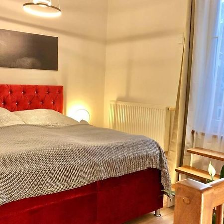 Apartment Zum Goldenen Lowen Inkl. Parkplatz & Wlan Erfurt Esterno foto