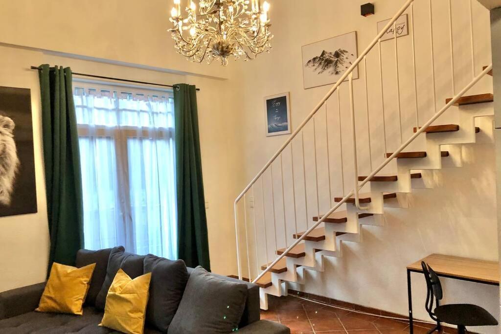 Apartment Zum Goldenen Lowen Inkl. Parkplatz & Wlan Erfurt Esterno foto
