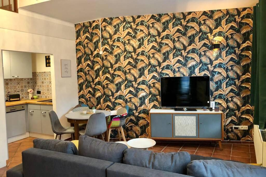 Apartment Zum Goldenen Lowen Inkl. Parkplatz & Wlan Erfurt Esterno foto